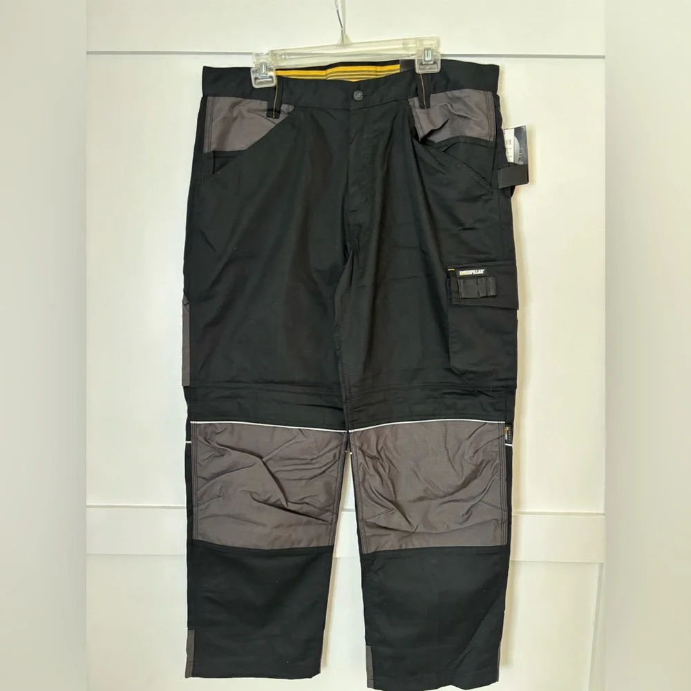 Men's Black and Gray Cargo Pants size 38 x 32 new with tags